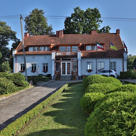 Asmonienes Sveciu Namai "Senoji Mokyklele" Hotel Smalininkai Kültér fotó