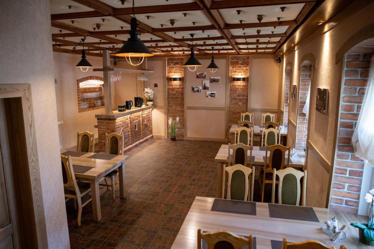 Asmonienes Sveciu Namai "Senoji Mokyklele" Hotel Smalininkai Kültér fotó