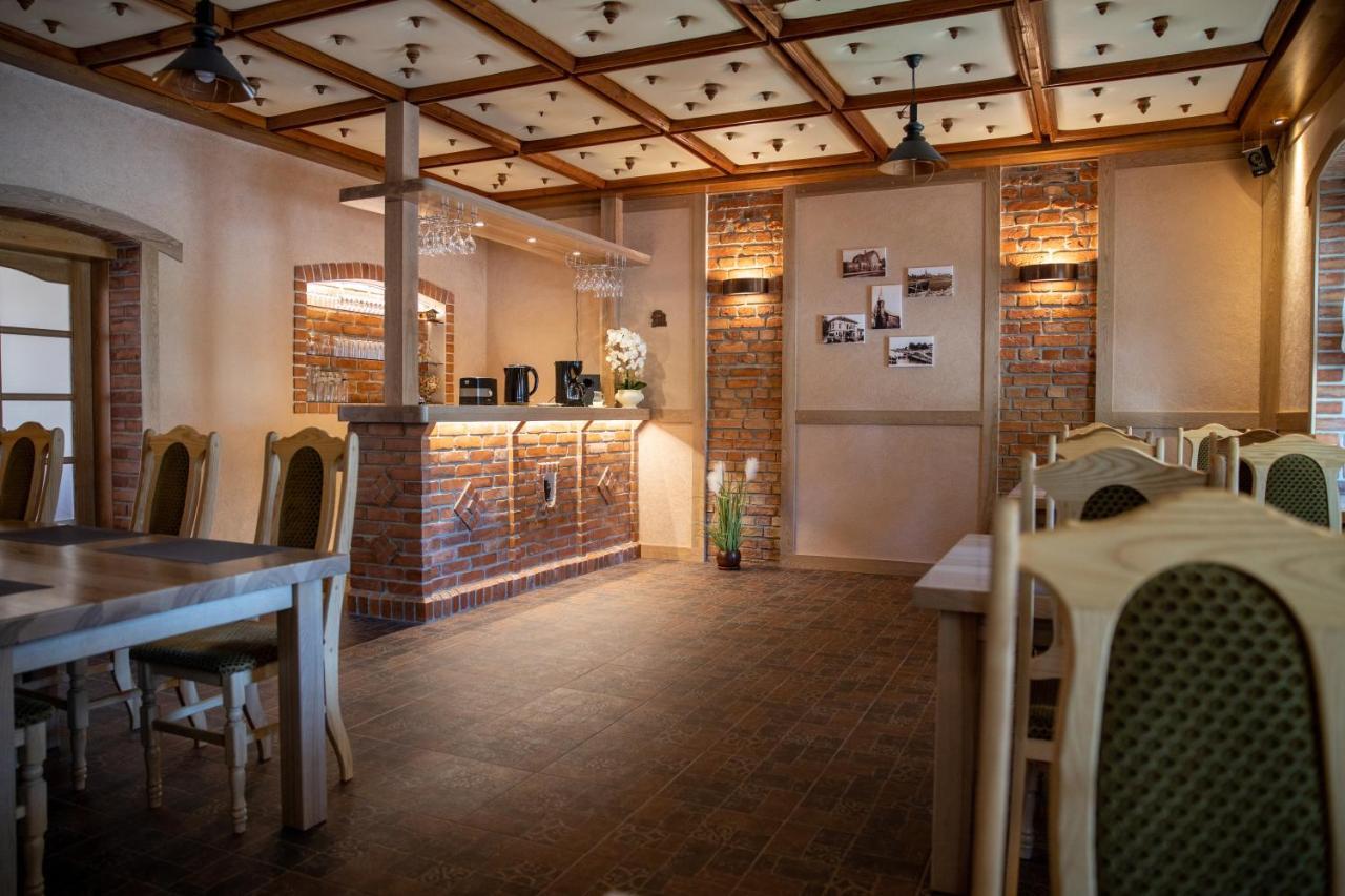 Asmonienes Sveciu Namai "Senoji Mokyklele" Hotel Smalininkai Kültér fotó