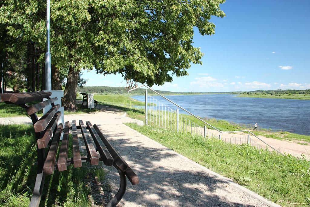 Asmonienes Sveciu Namai "Senoji Mokyklele" Hotel Smalininkai Kültér fotó